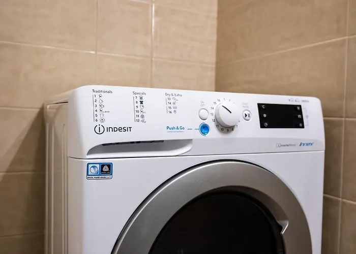 Metalex Garden 2bdrm Luxury