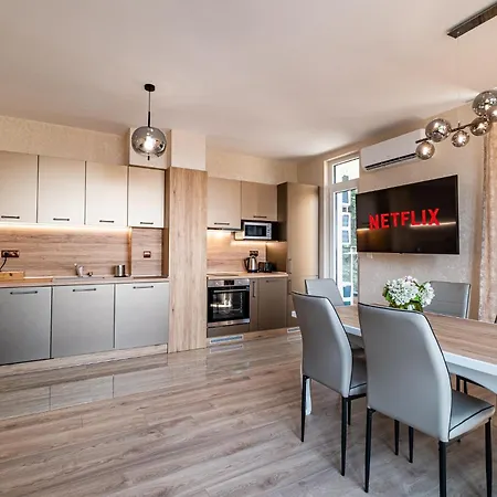 Metalex Garden 2bdrm Luxury 公寓 瓦爾納