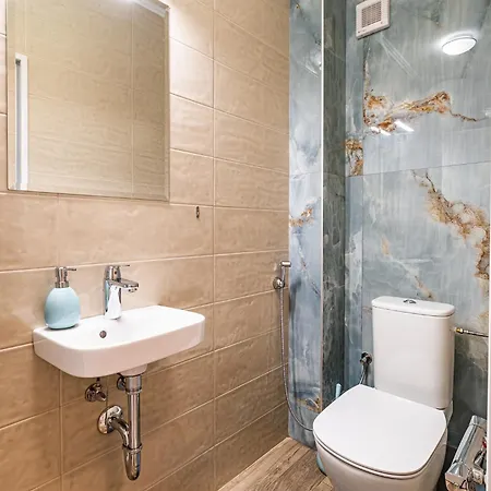 Apartment Metalex Garden 2bdrm Luxury Warna