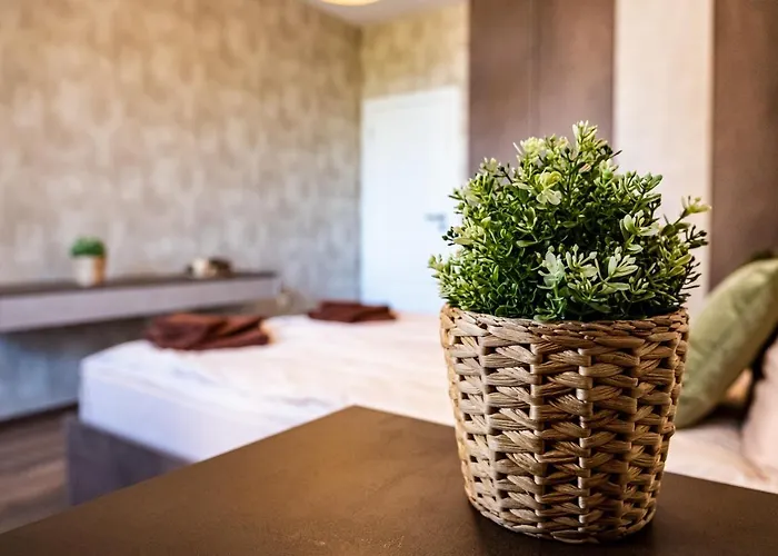 Apartment Metalex Garden 2bdrm Luxury