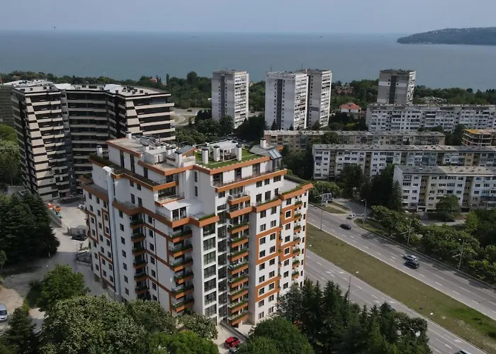 Metalex Garden 2bdrm Luxury