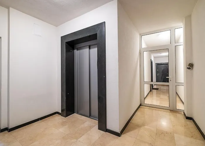 Metalex Garden 2bdrm Luxury *